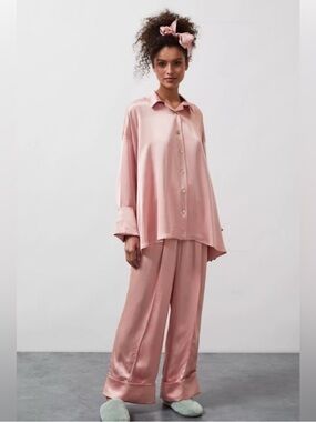 NWT SLEEPER Blush Pink Satin Pajama Set Long Sleeve Pants One Size $380